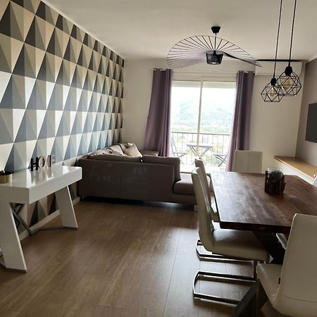 Superbe Appartement En Centre Ville Порто-Векио Екстериор снимка