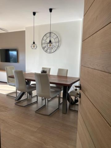 Superbe Appartement En Centre Ville Порто-Векио Екстериор снимка